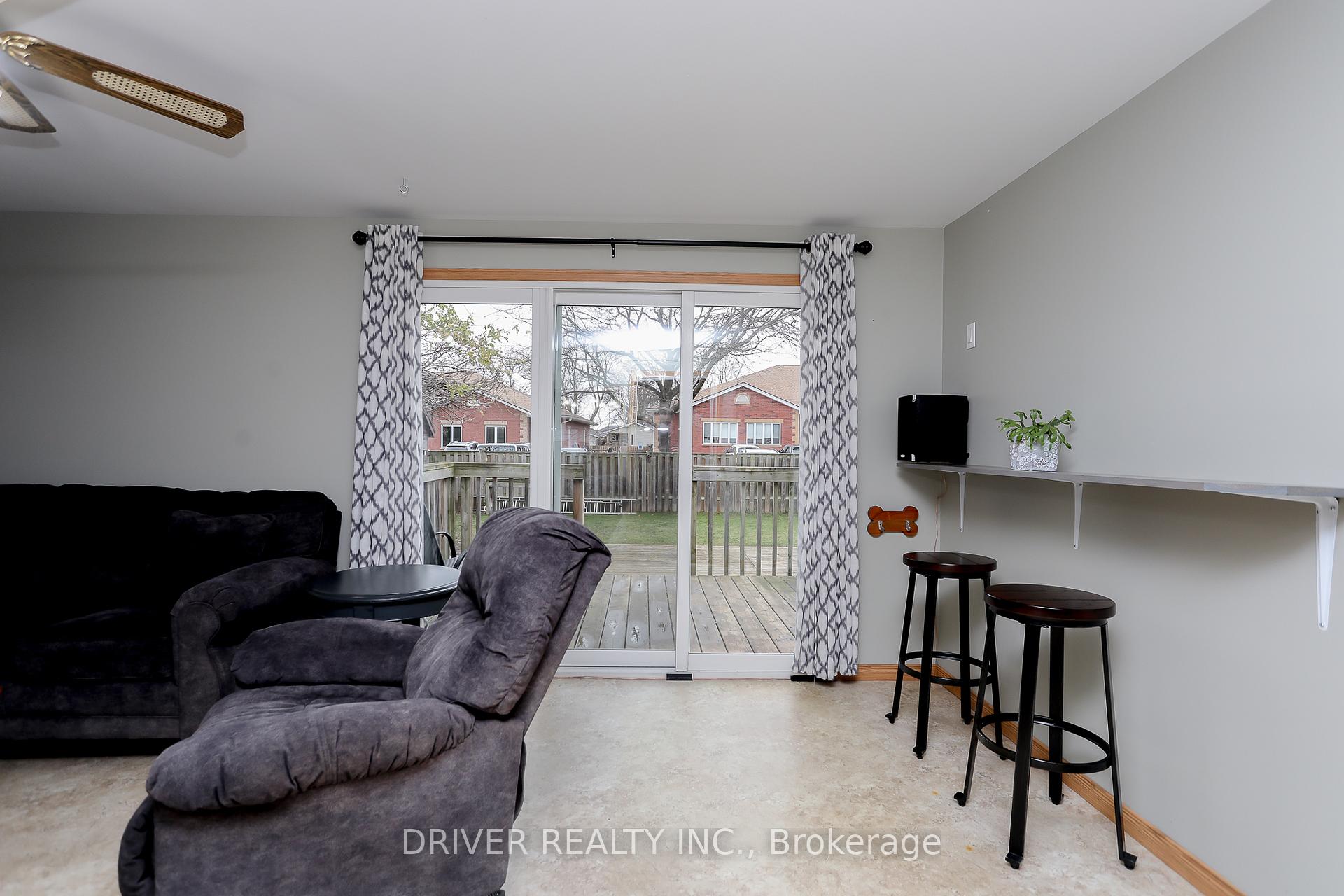 Photo 3 of 32 Park Street, Aylmer — HOMEH