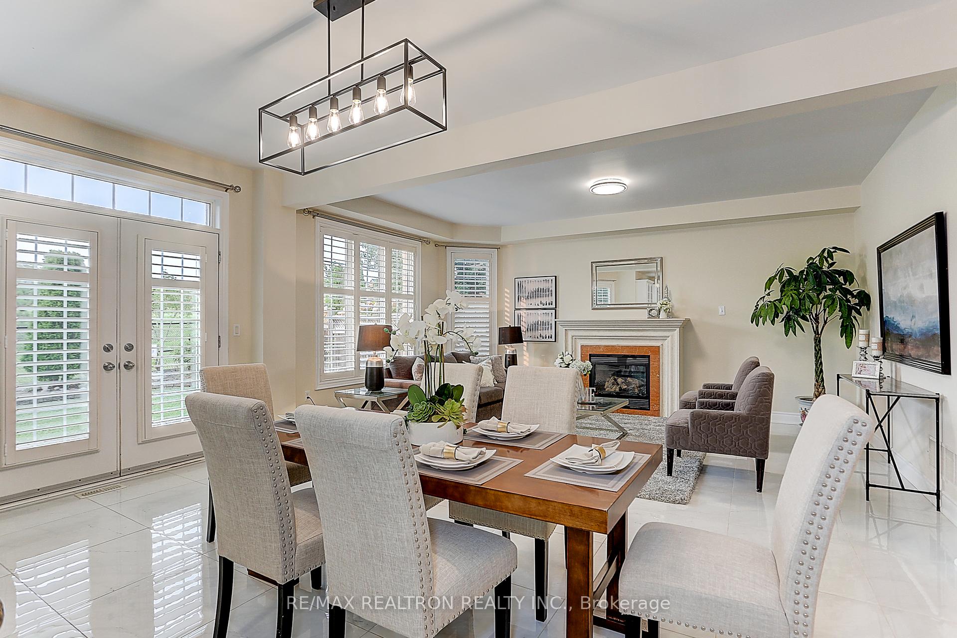 Photo 20 of 32 Dimarino Drive, Vaughan, Patterson — HOMEH