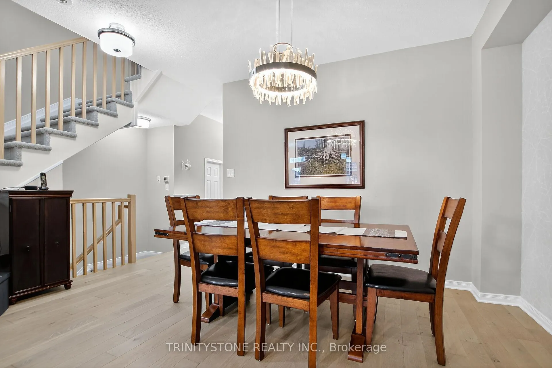 Photo 8 of 23 Riddell Street, Carleton Place — HOMEH