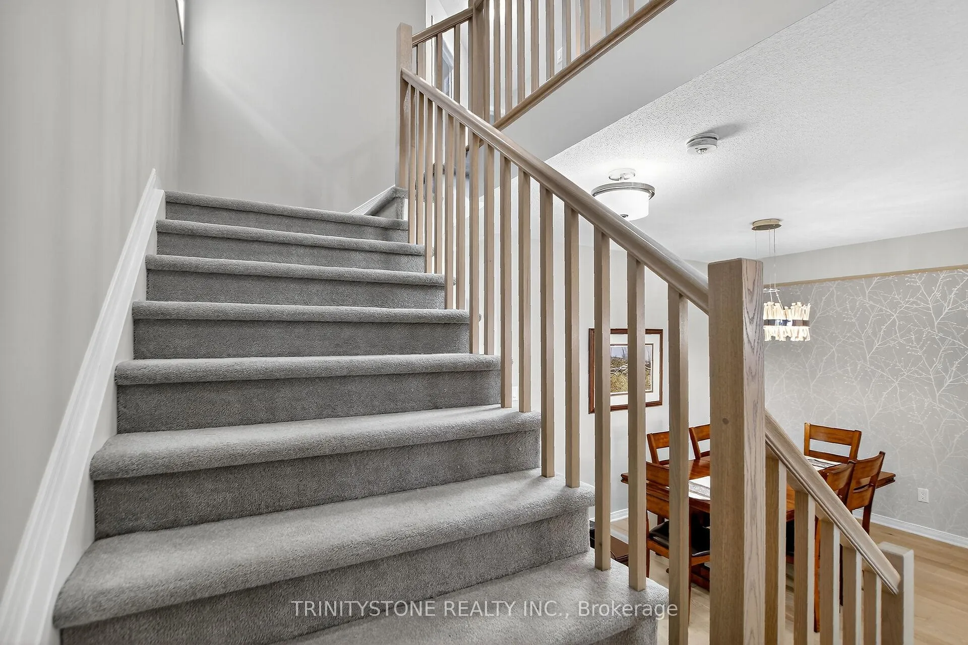 Photo 22 of 23 Riddell Street, Carleton Place — HOMEH