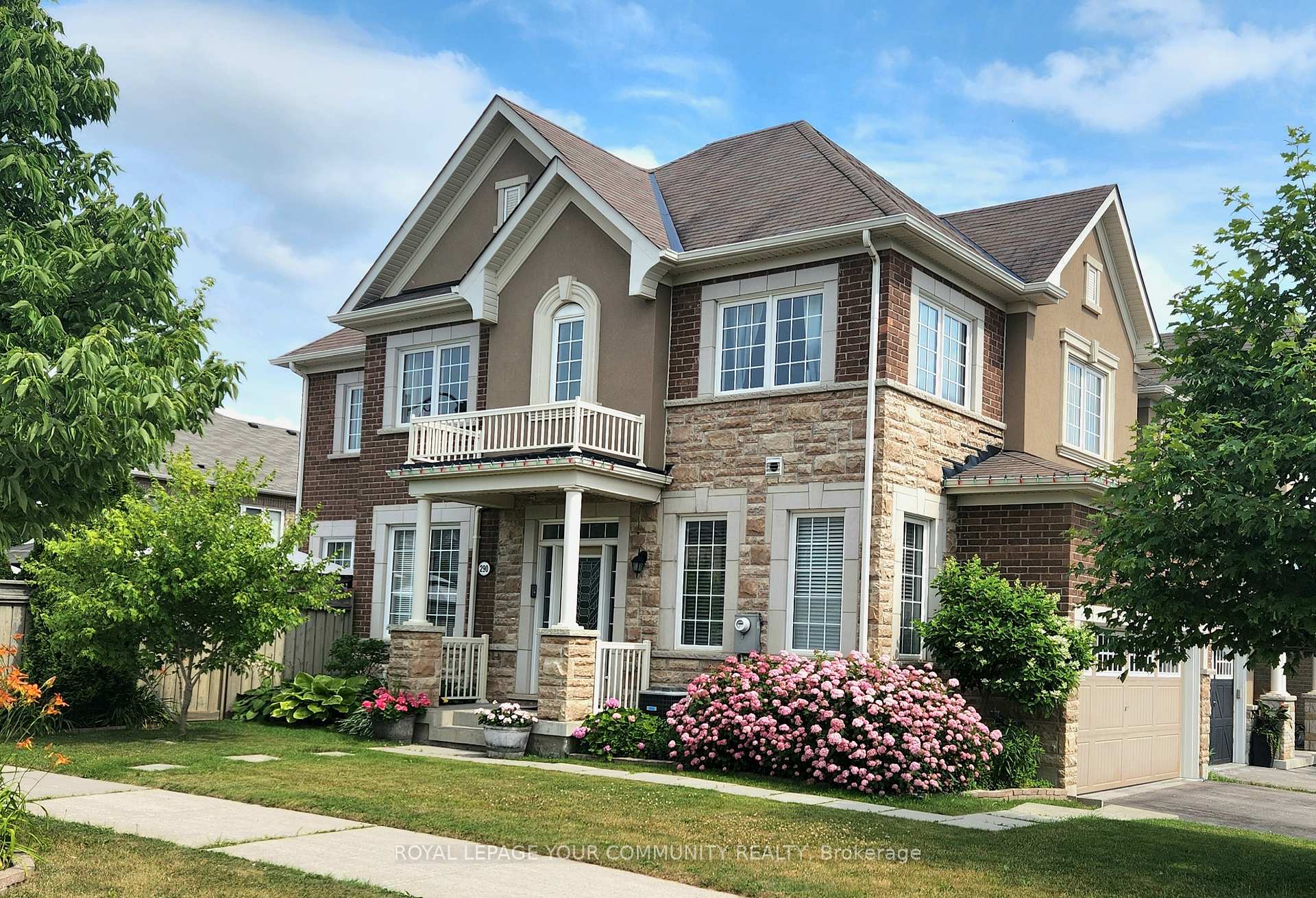 Front of 290 Thomas Phillips Drive