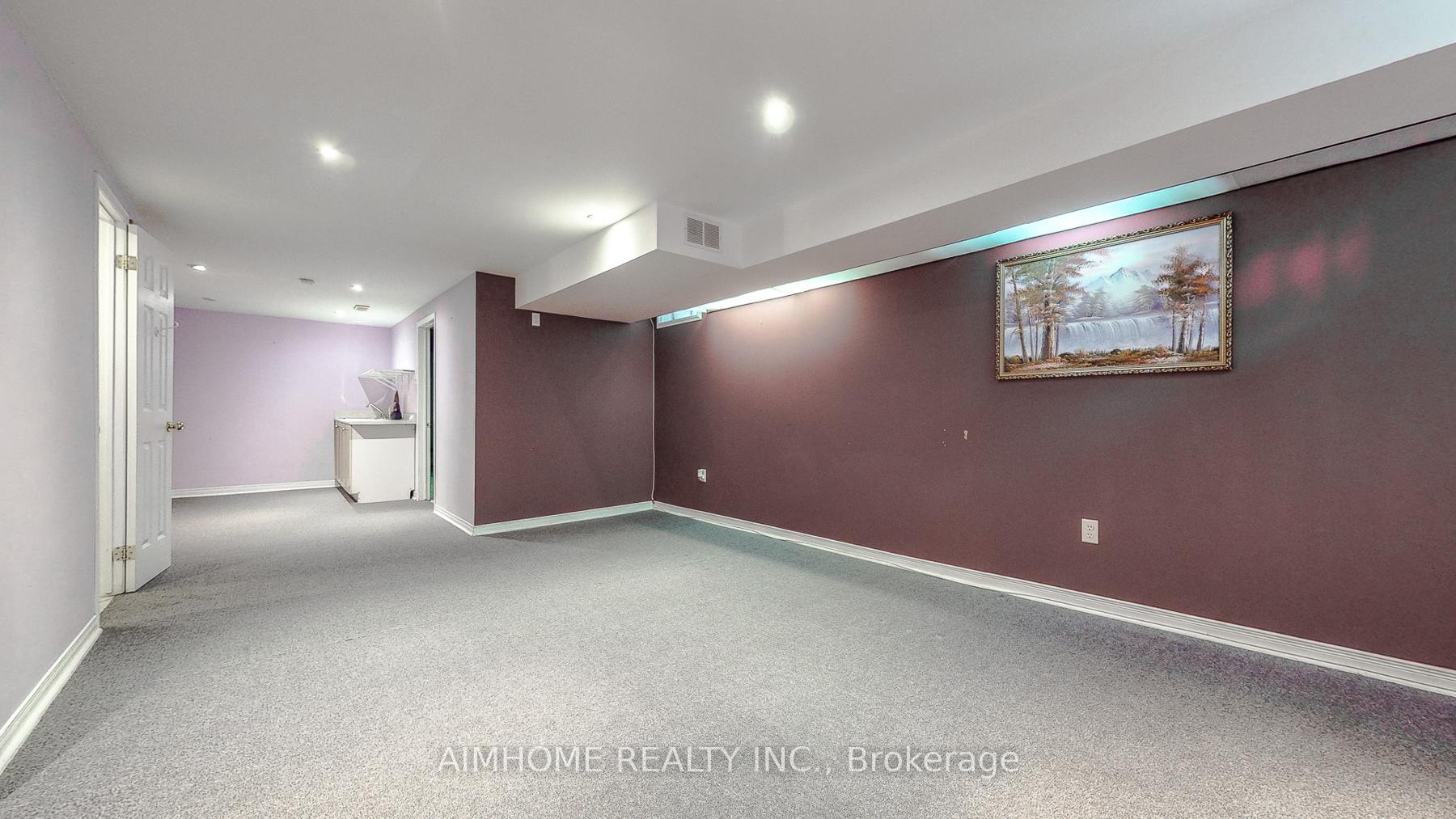 Photo 23 of 27 Novella Road, Vaughan, Patterson — HOMEH