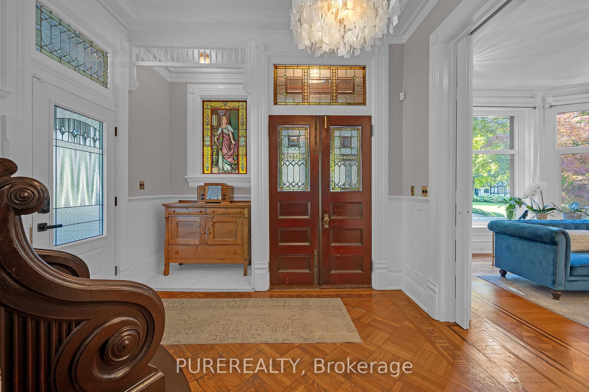 Photo 4 of 114 Aberdeen Avenue, Hamilton, Durand — HOMEH