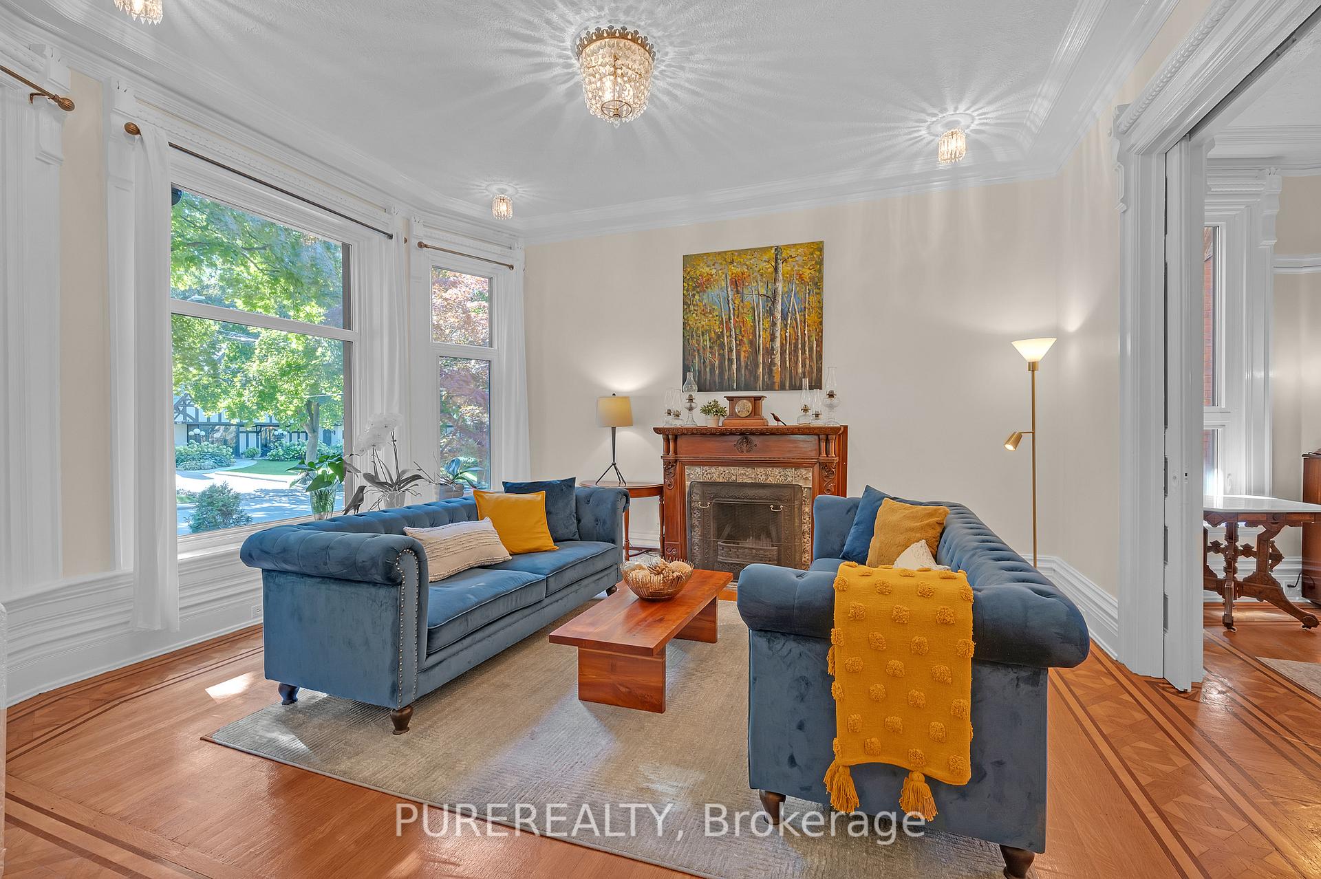 Photo 6 of 114 Aberdeen Avenue, Hamilton, Durand — HOMEH