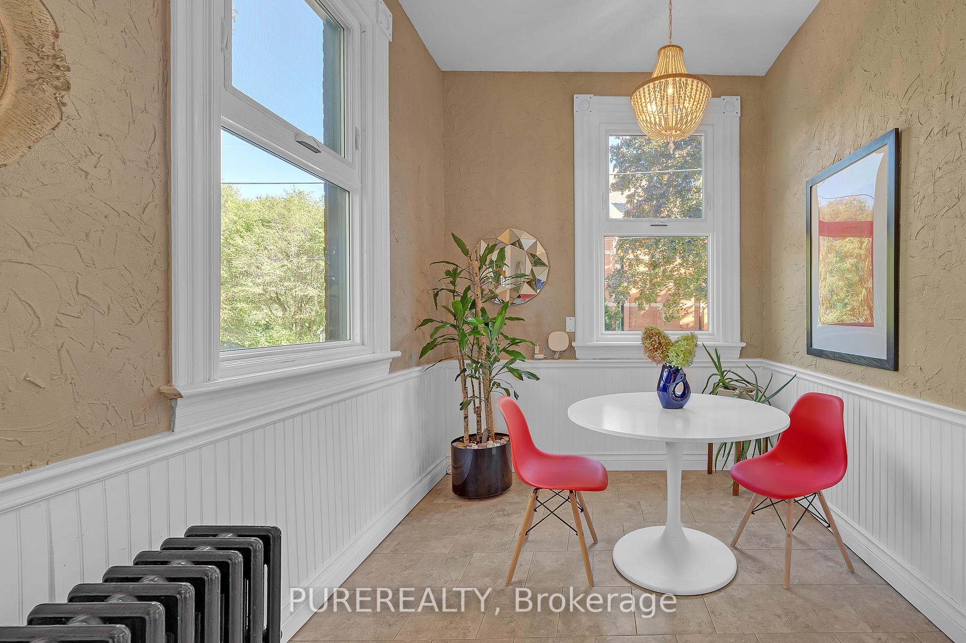 Photo 14 of 114 Aberdeen Avenue, Hamilton, Durand — HOMEH