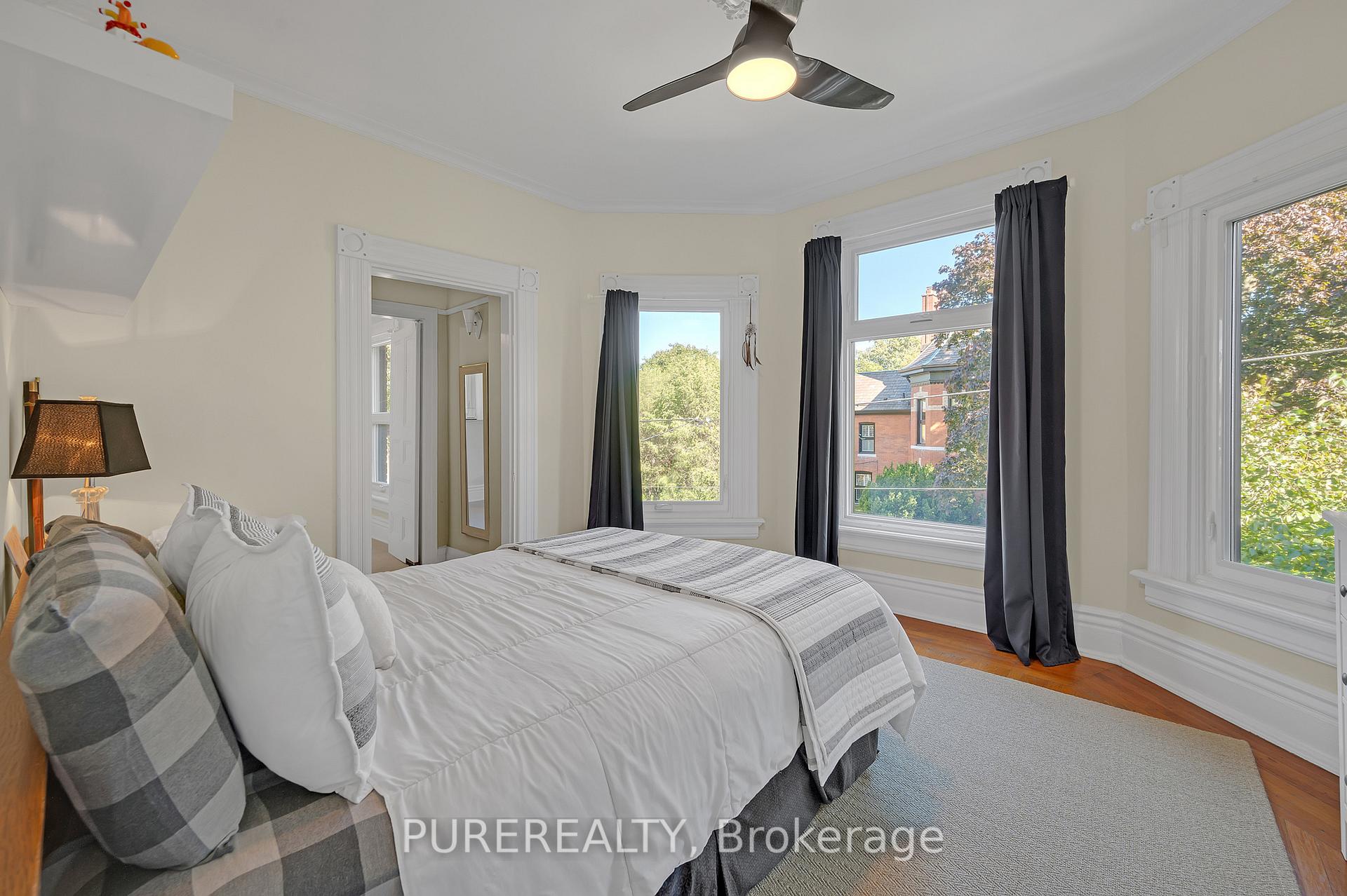 Photo 25 of 114 Aberdeen Avenue, Hamilton, Durand — HOMEH