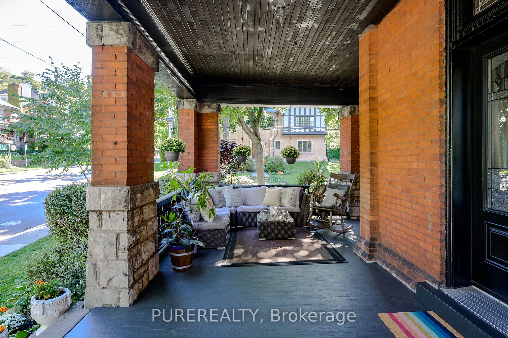 Photo 48 of 114 Aberdeen Avenue, Hamilton, Durand — HOMEH