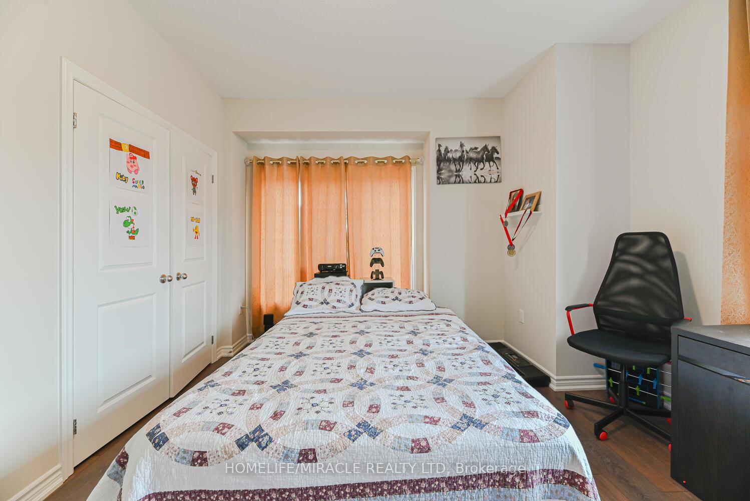 Photo 41 of 9 Bavenden Crescent, Brampton, Credit Valley — HOMEH