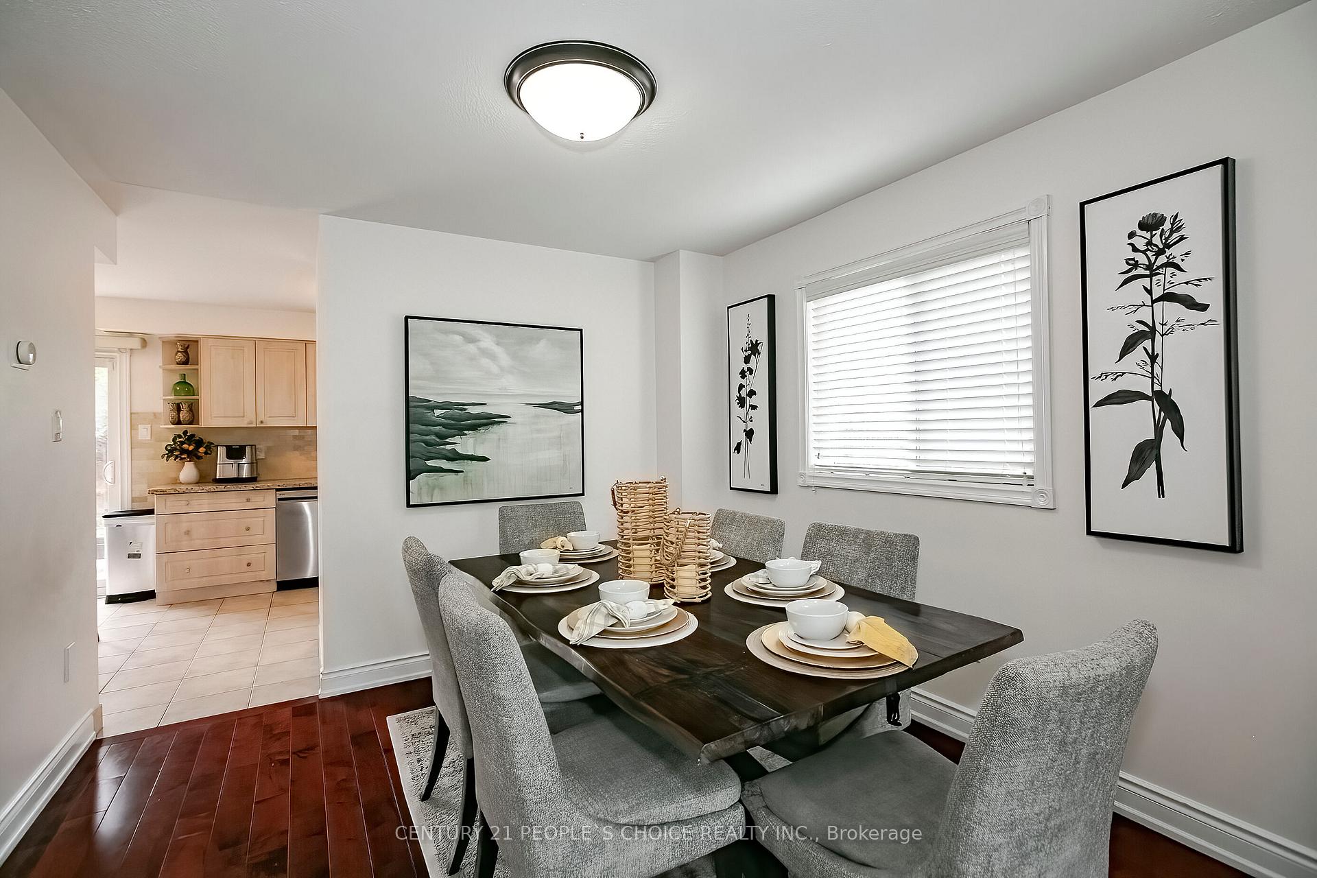 Photo 9 of 24 Vivians Crescent, Brampton, Fletcher's West — HOMEH