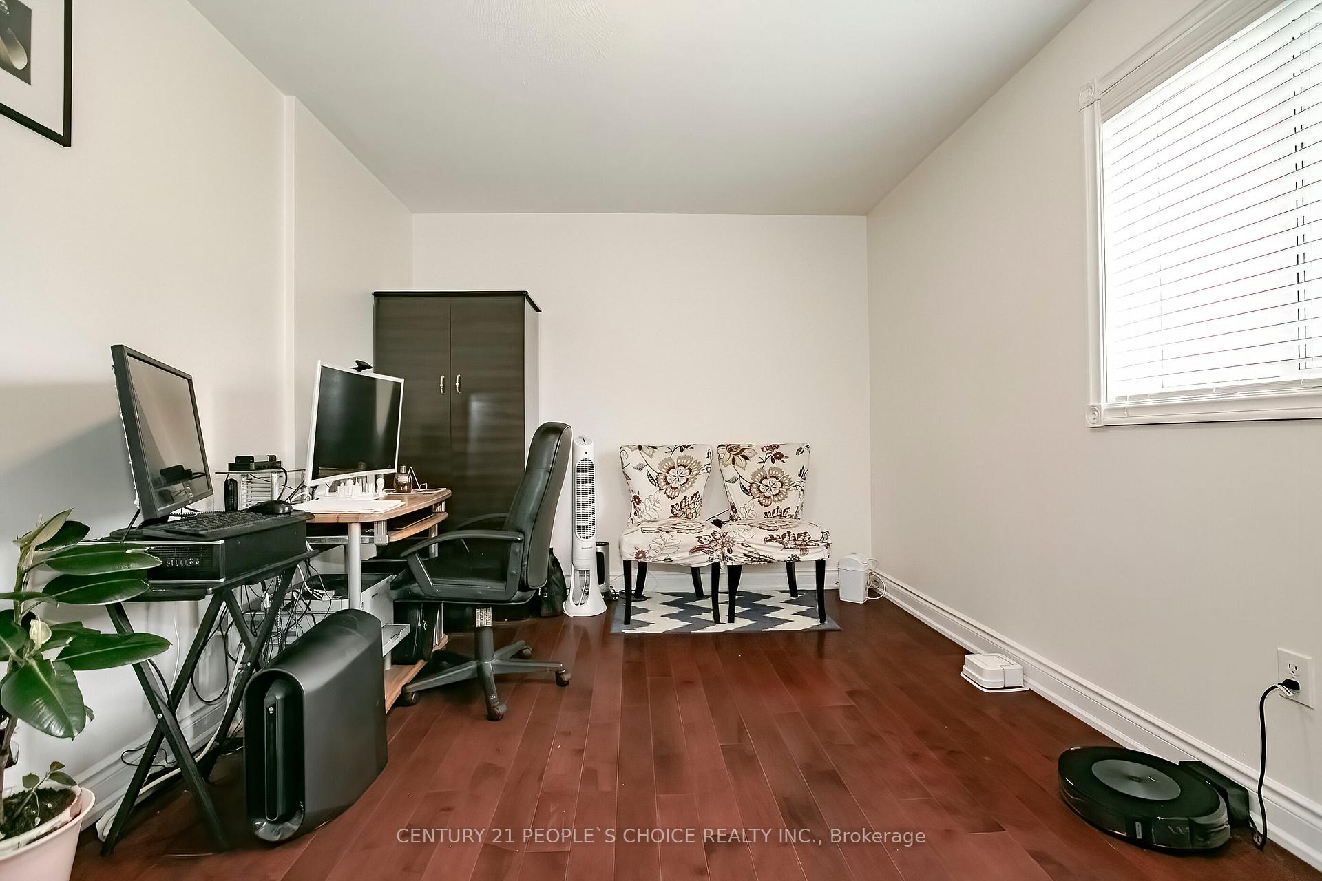 Photo 29 of 24 Vivians Crescent, Brampton, Fletcher's West — HOMEH