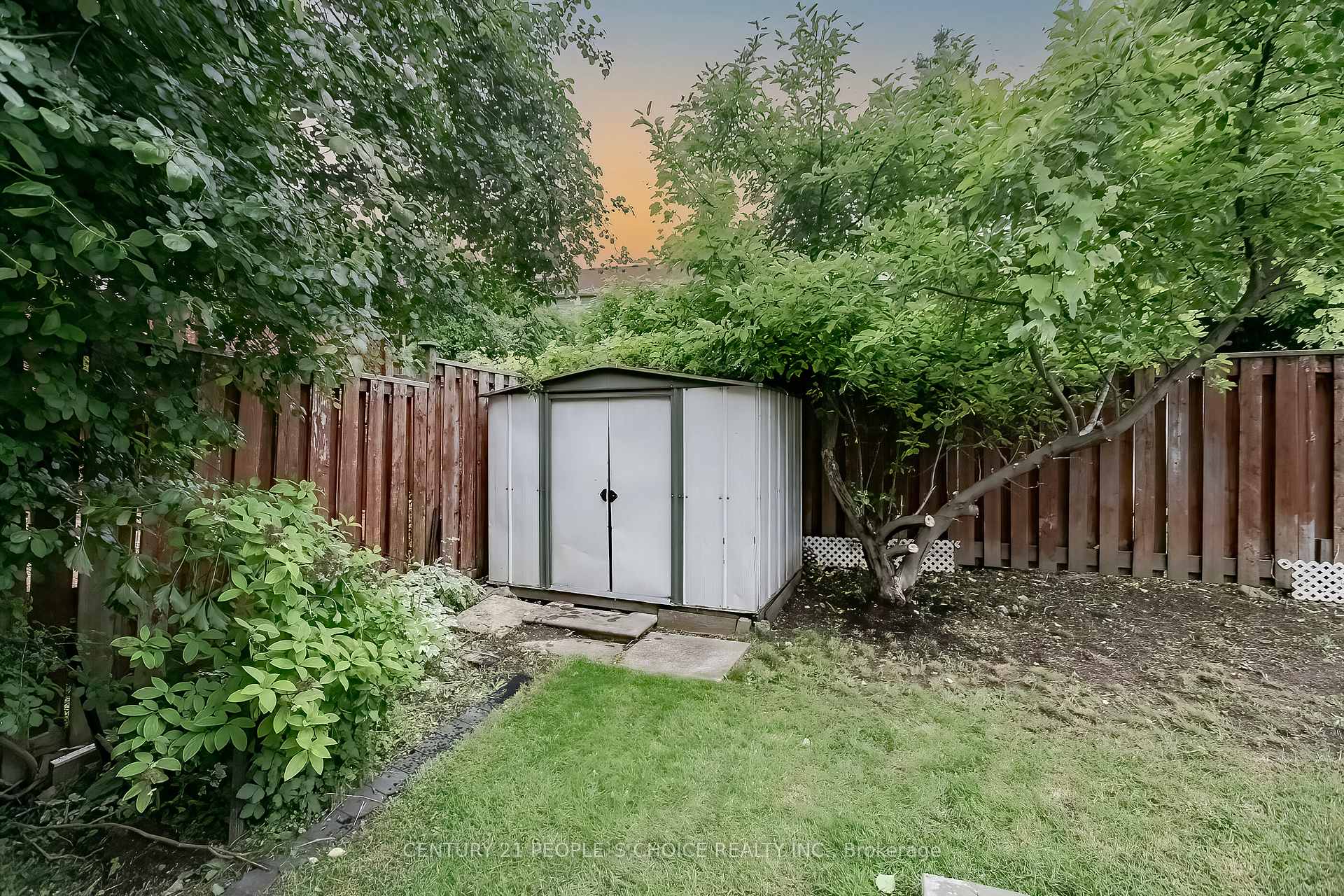 Photo 49 of 24 Vivians Crescent, Brampton, Fletcher's West — HOMEH