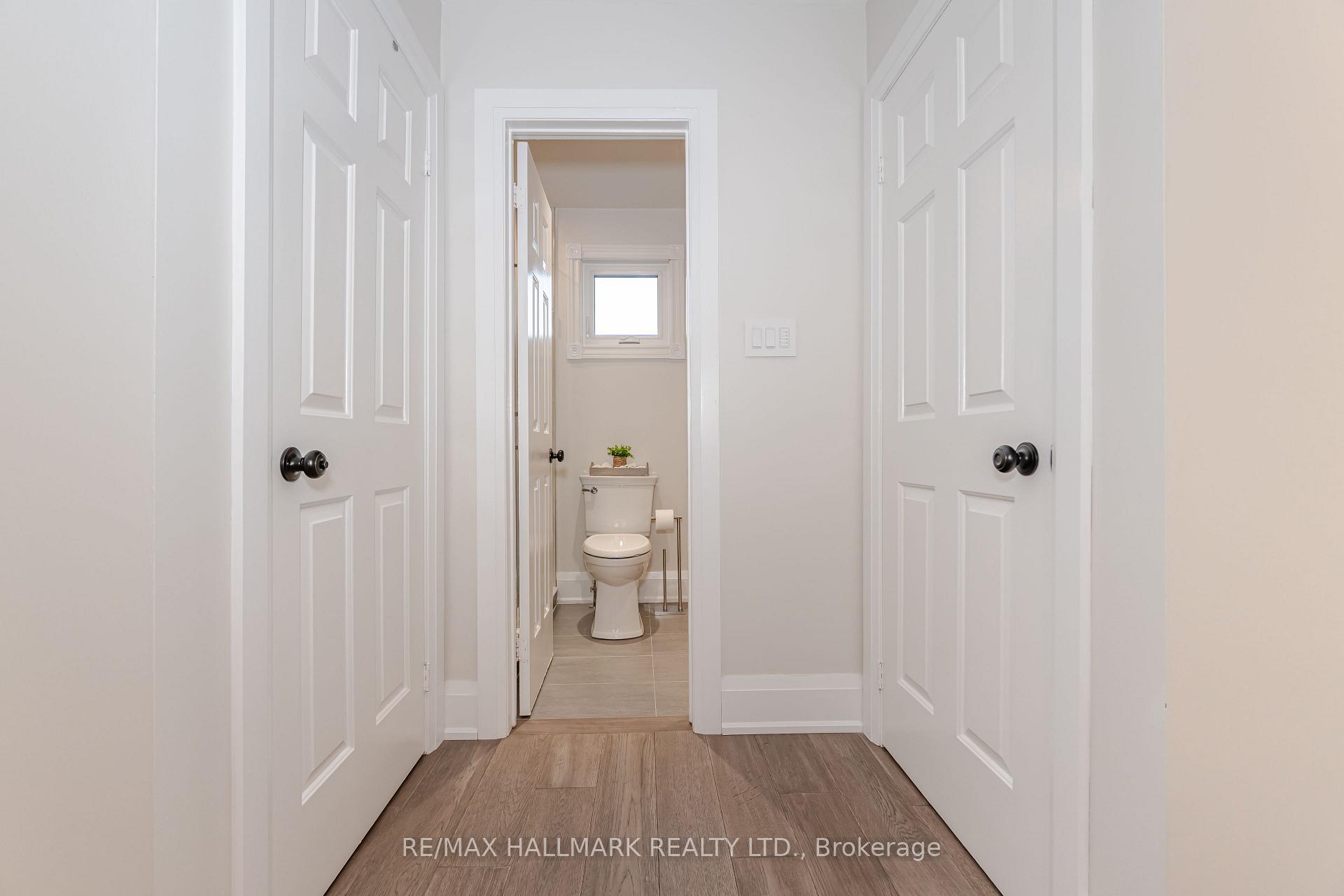 Photo 16 of 189 Patna Crescent, Vaughan, Maple — HOMEH
