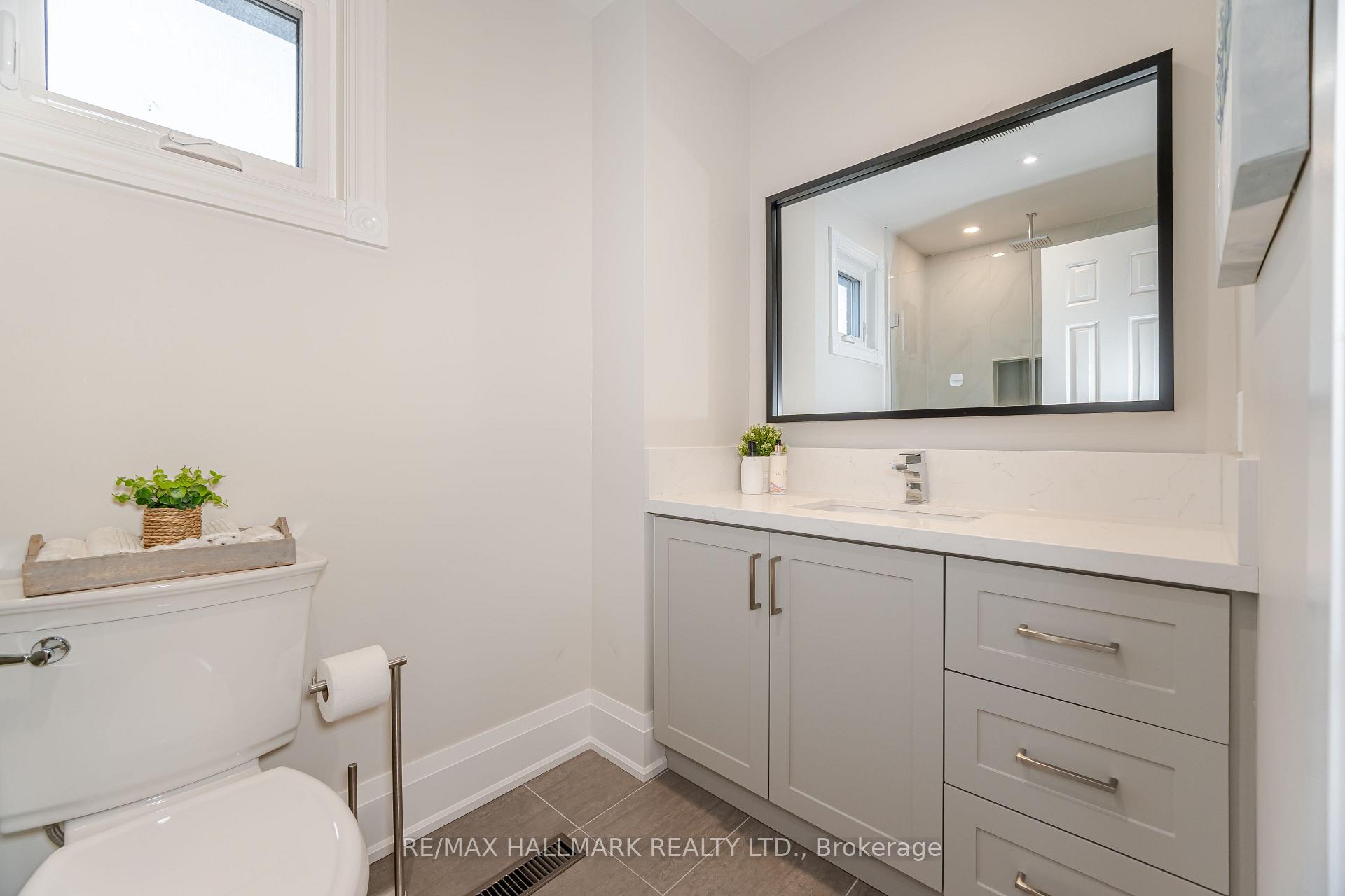 Photo 18 of 189 Patna Crescent, Vaughan, Maple — HOMEH