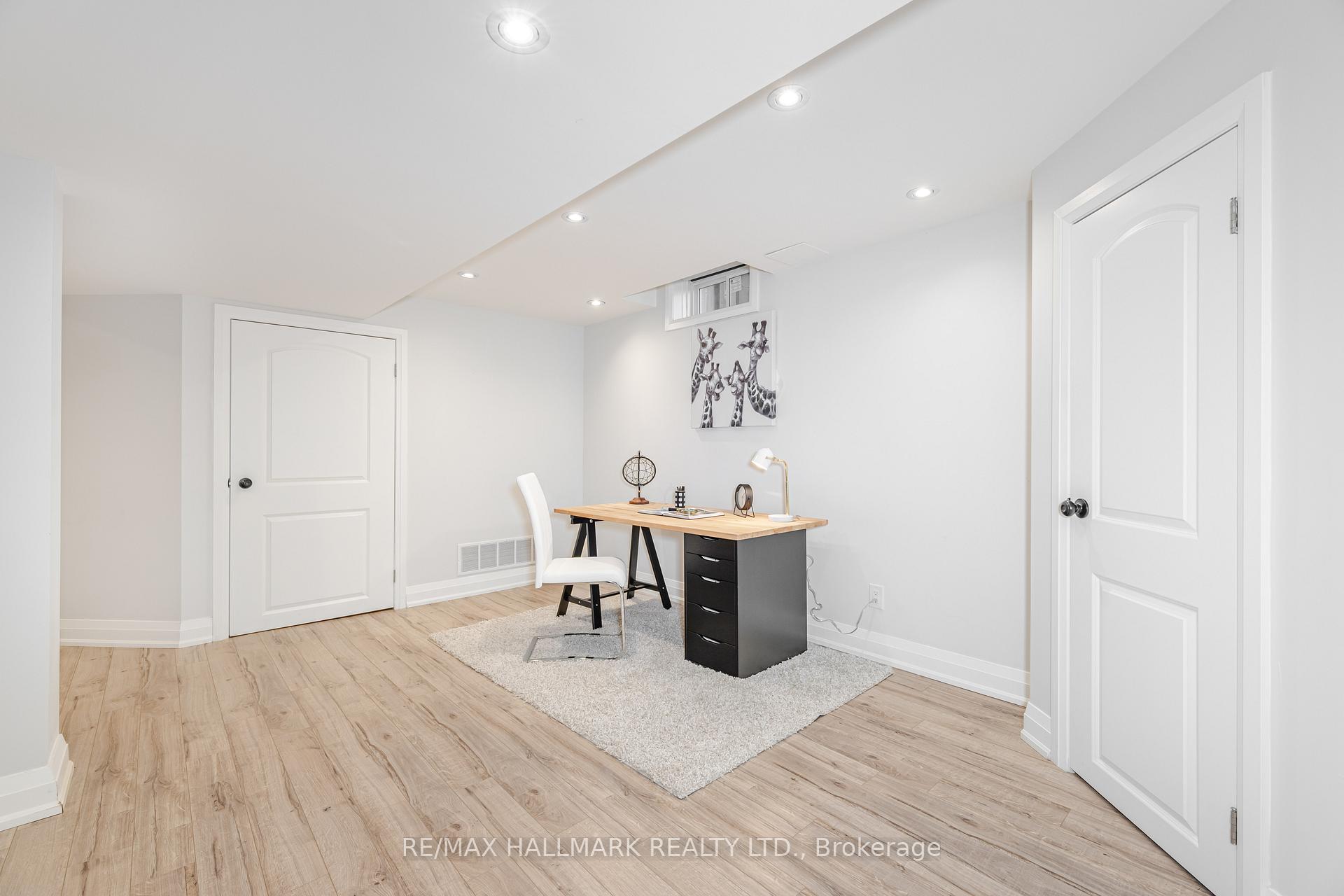 Photo 29 of 189 Patna Crescent, Vaughan, Maple — HOMEH