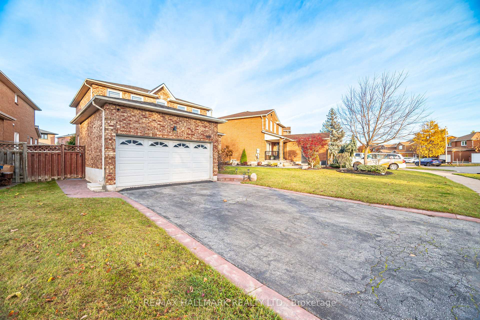 Photo 33 of 189 Patna Crescent, Vaughan, Maple — HOMEH