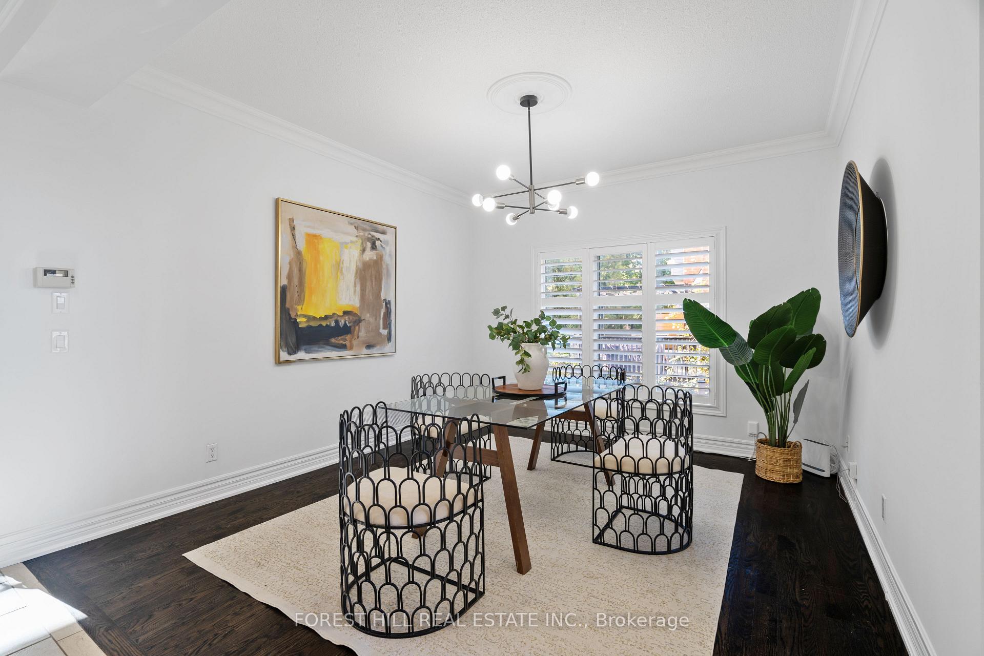 Photo 5 of 62 Kettle Court, Vaughan, Maple — HOMEH