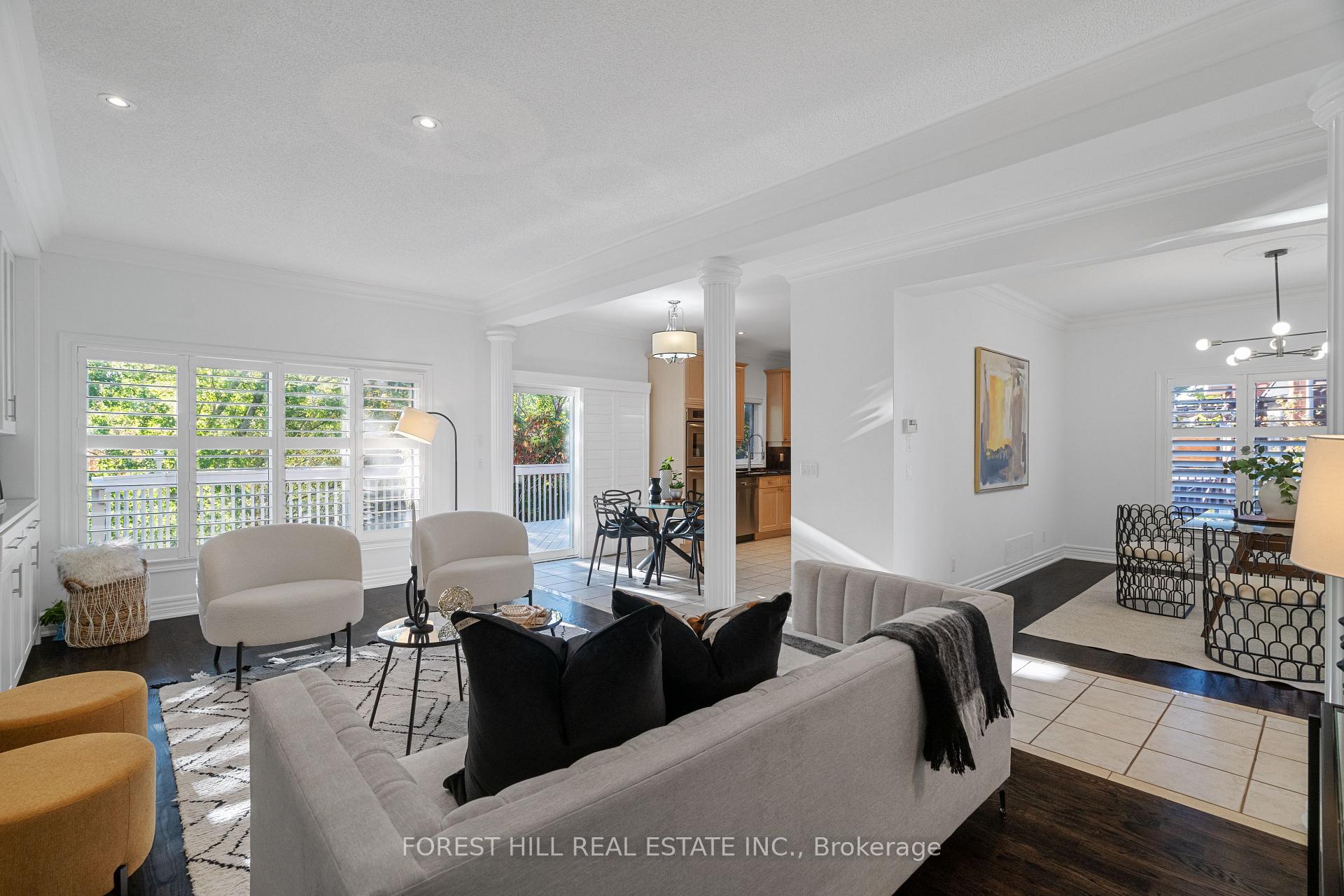 Photo 10 of 62 Kettle Court, Vaughan, Maple — HOMEH