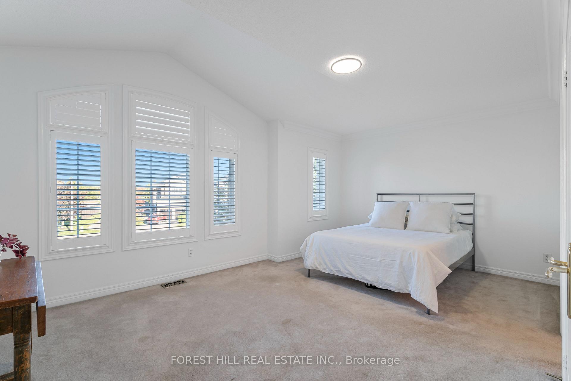 Photo 23 of 62 Kettle Court, Vaughan, Maple — HOMEH