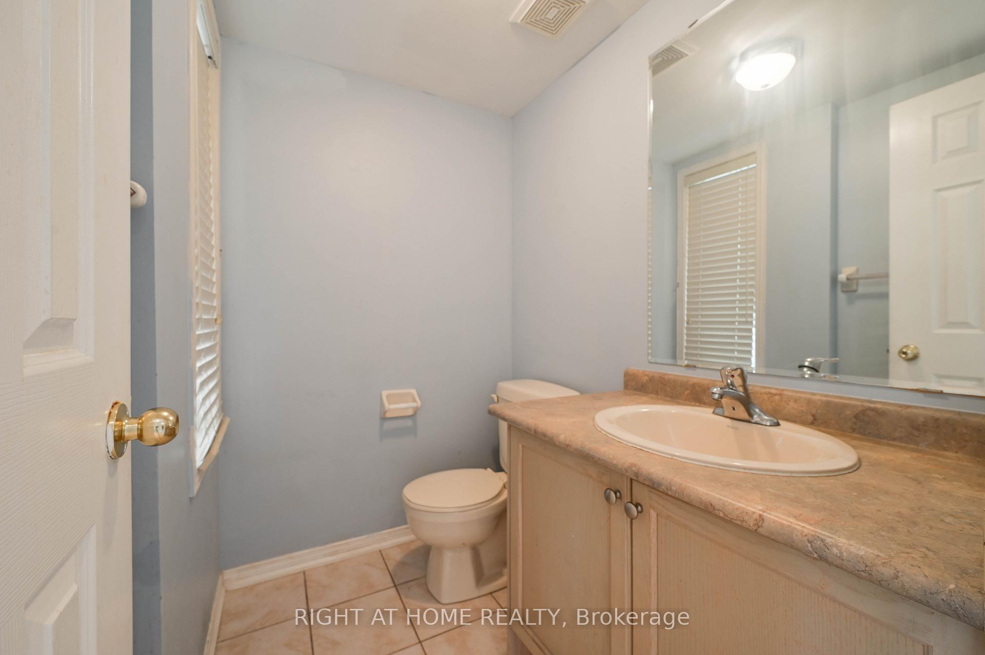 Photo 10 of 138 Zia Dodda Crescent, Brampton, Bram East — HOMEH