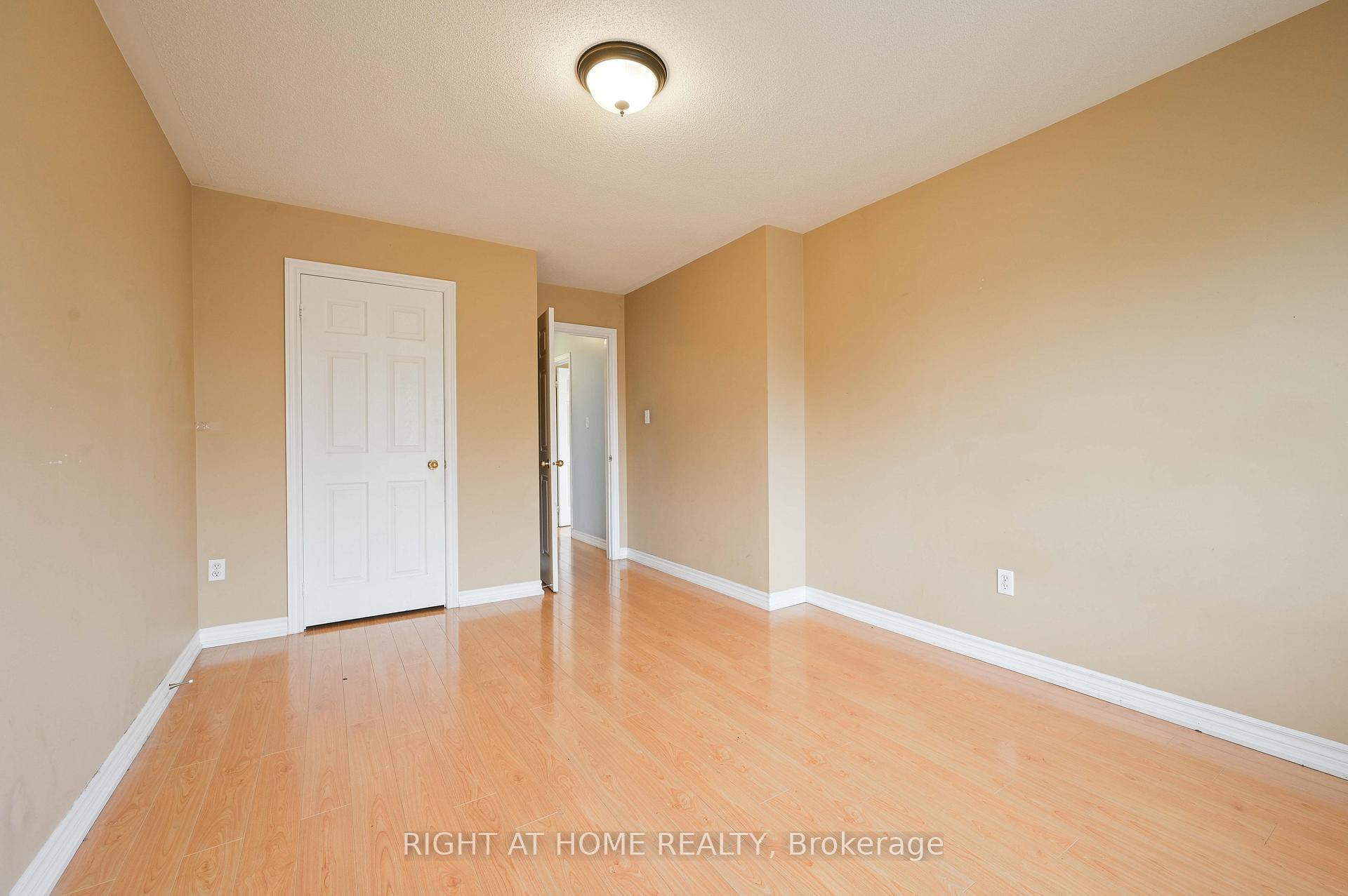 Photo 14 of 138 Zia Dodda Crescent, Brampton, Bram East — HOMEH