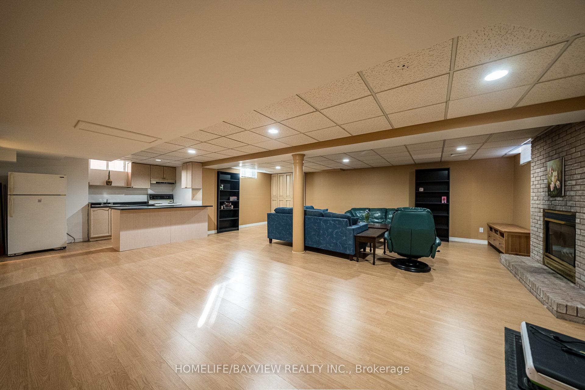 Photo 34 of 583 Velmar Drive, Vaughan, East Woodbridge — HOMEH