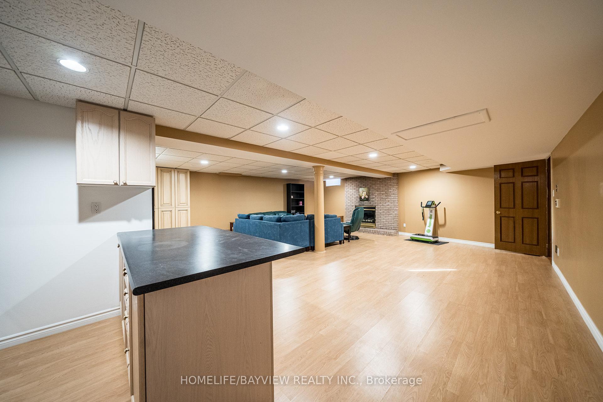 Photo 35 of 583 Velmar Drive, Vaughan, East Woodbridge — HOMEH