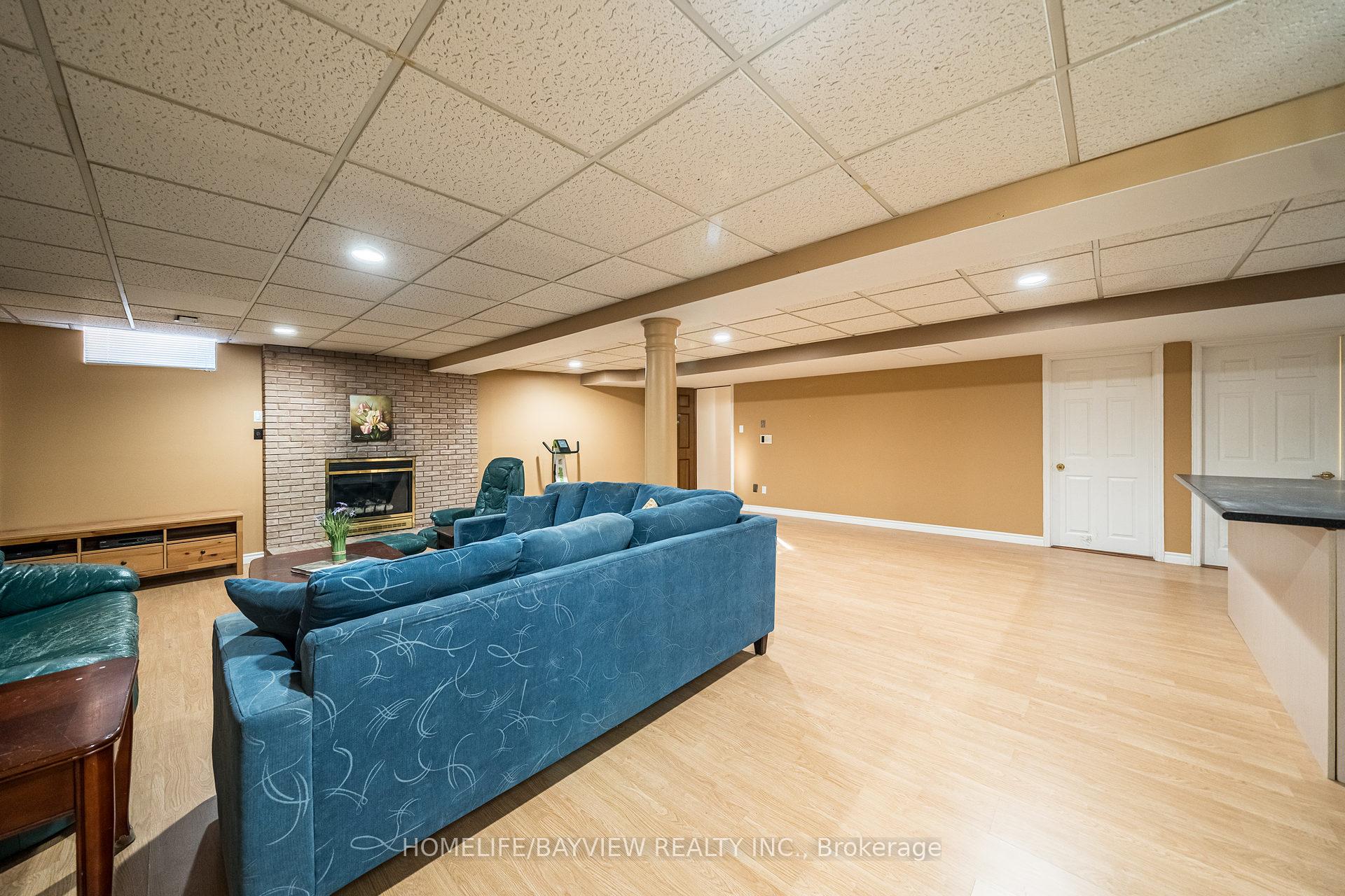 Photo 36 of 583 Velmar Drive, Vaughan, East Woodbridge — HOMEH