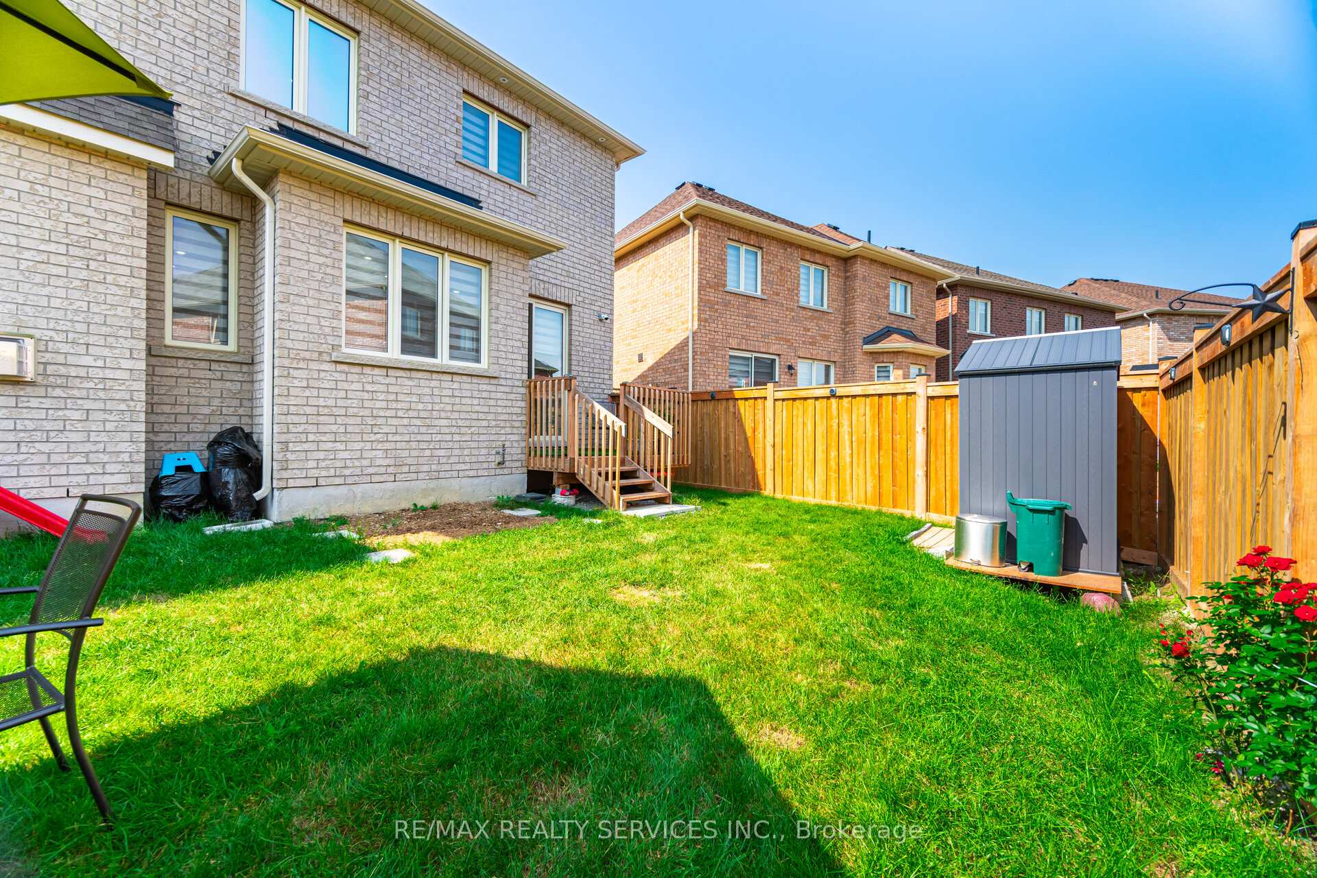 Photo 47 of 49 Puffin Crescent, Brampton, Sandringham-Wellington North — HOMEH