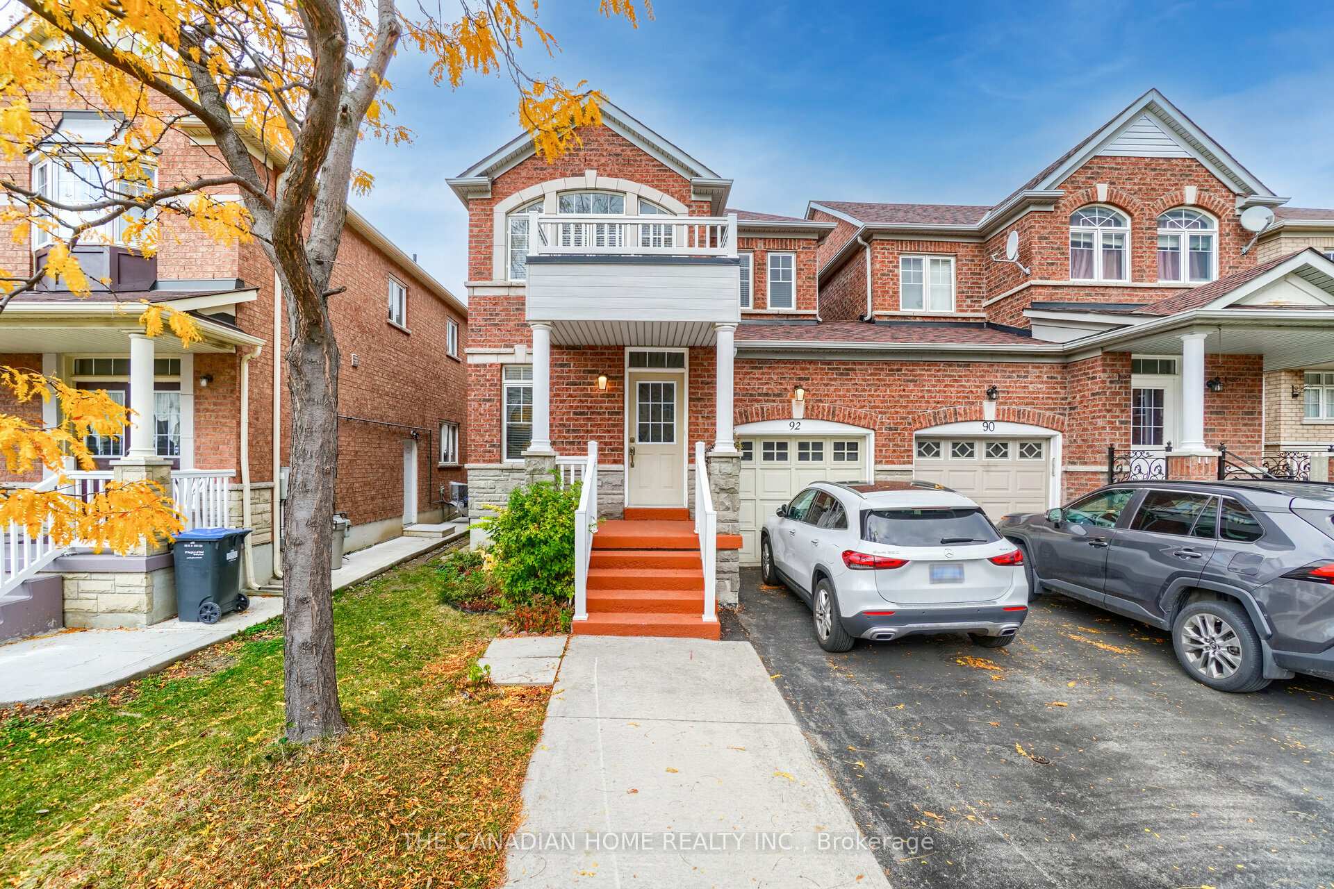 Front of Unit (Bsmnt), 92 Maddybeth Crescent