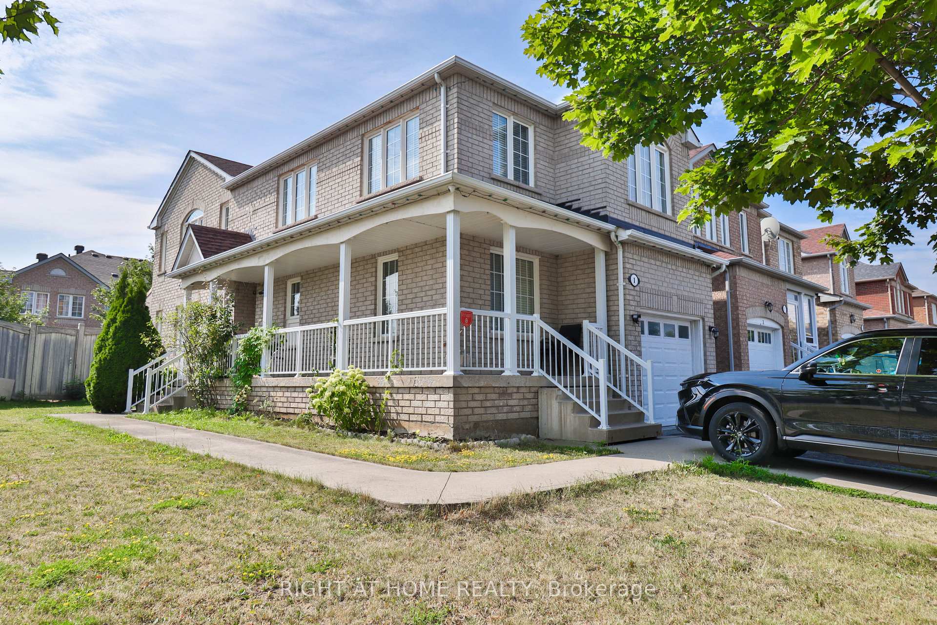 Photo 16 of 1 Eastview Gate, Brampton, Bram East — HOMEH
