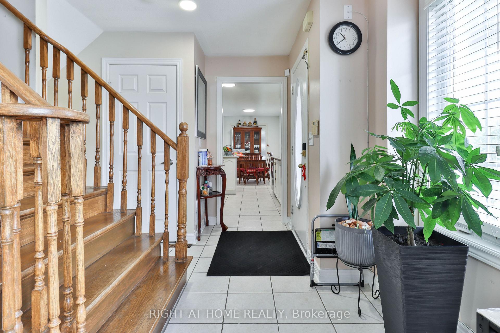 Photo 45 of 1 Eastview Gate, Brampton, Bram East — HOMEH