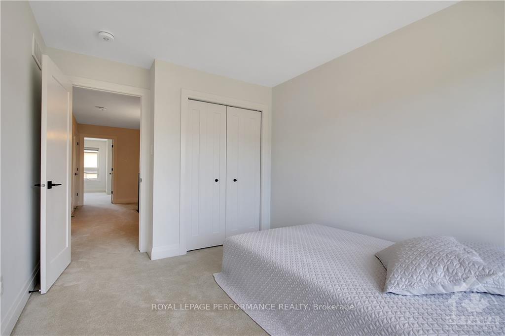 Photo 21 of 721 Capricorn Circle, Ottawa, Riverside South/Gloucester Glen — HOMEH