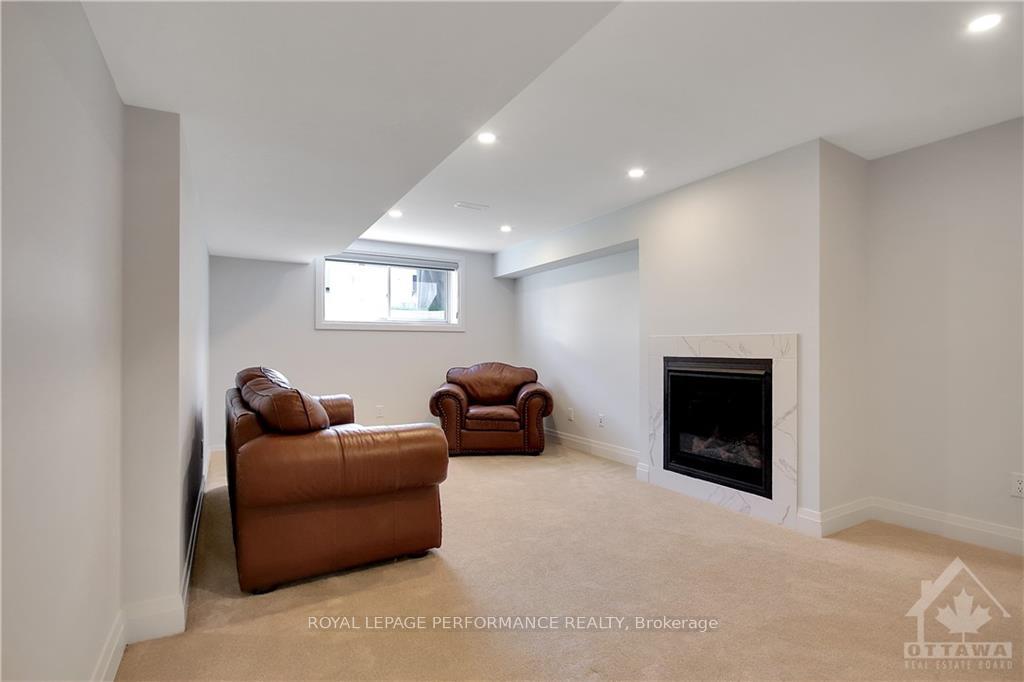Photo 30 of 721 Capricorn Circle, Ottawa, Riverside South/Gloucester Glen — HOMEH