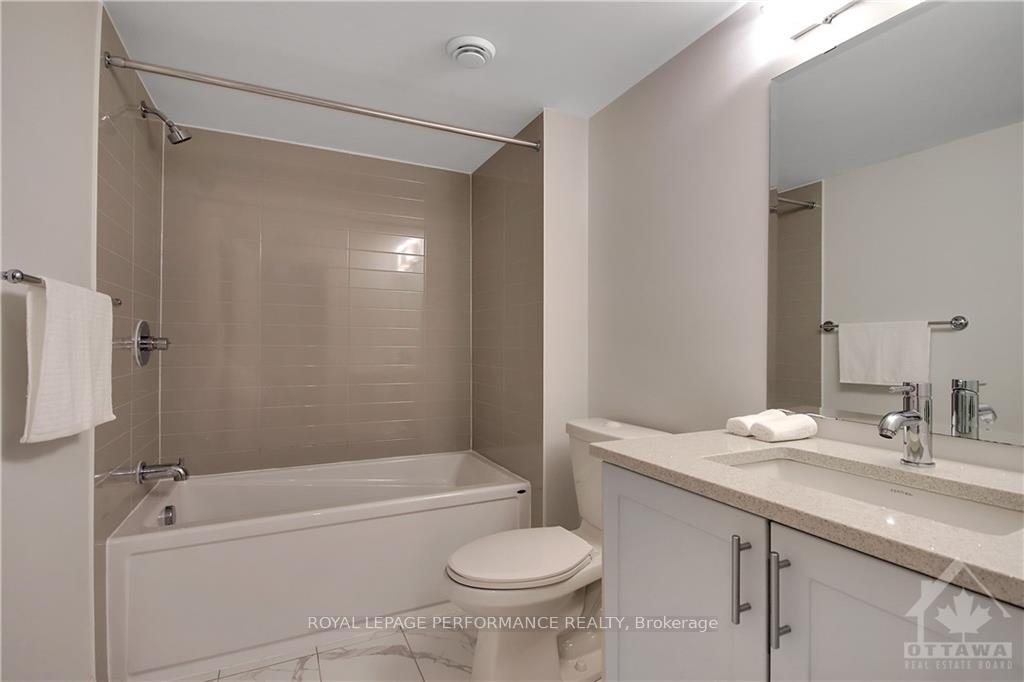 Photo 28 of 721 Capricorn Circle, Ottawa, Riverside South/Gloucester Glen — HOMEH