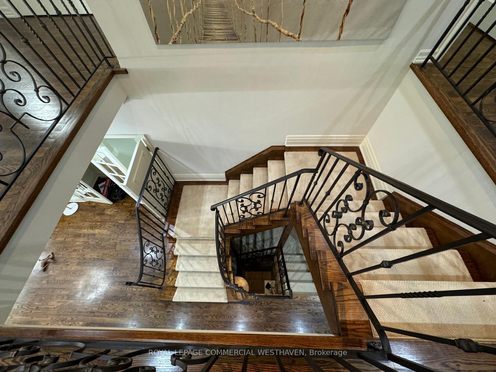 Photo 11 of 36 Cartwright Boulevard, Vaughan, East Woodbridge — HOMEH