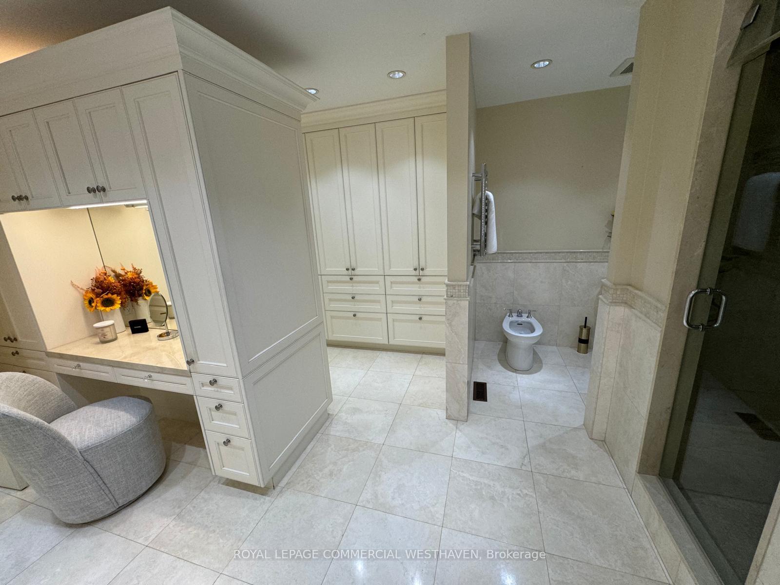 Photo 17 of 36 Cartwright Boulevard, Vaughan, East Woodbridge — HOMEH