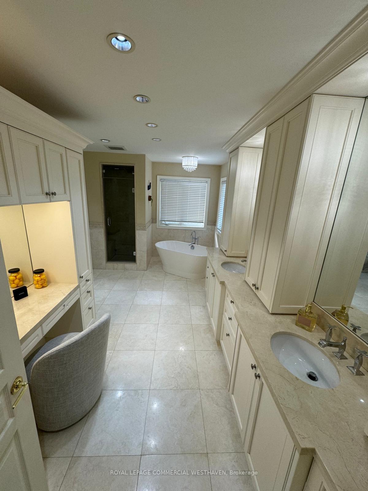 Photo 19 of 36 Cartwright Boulevard, Vaughan, East Woodbridge — HOMEH