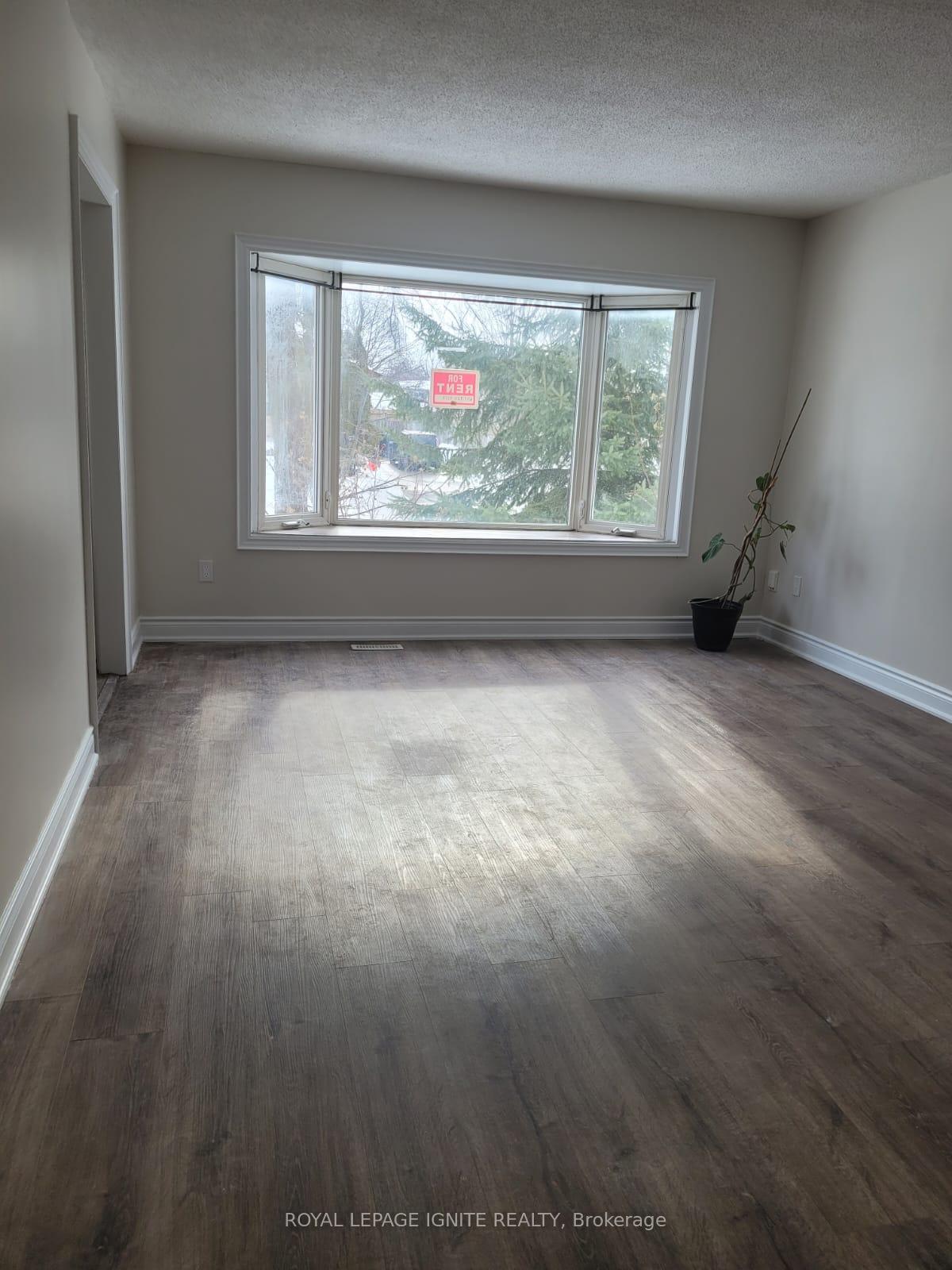 Photo 3 of 26 Carberry Crescent, Brampton, Madoc — HOMEH