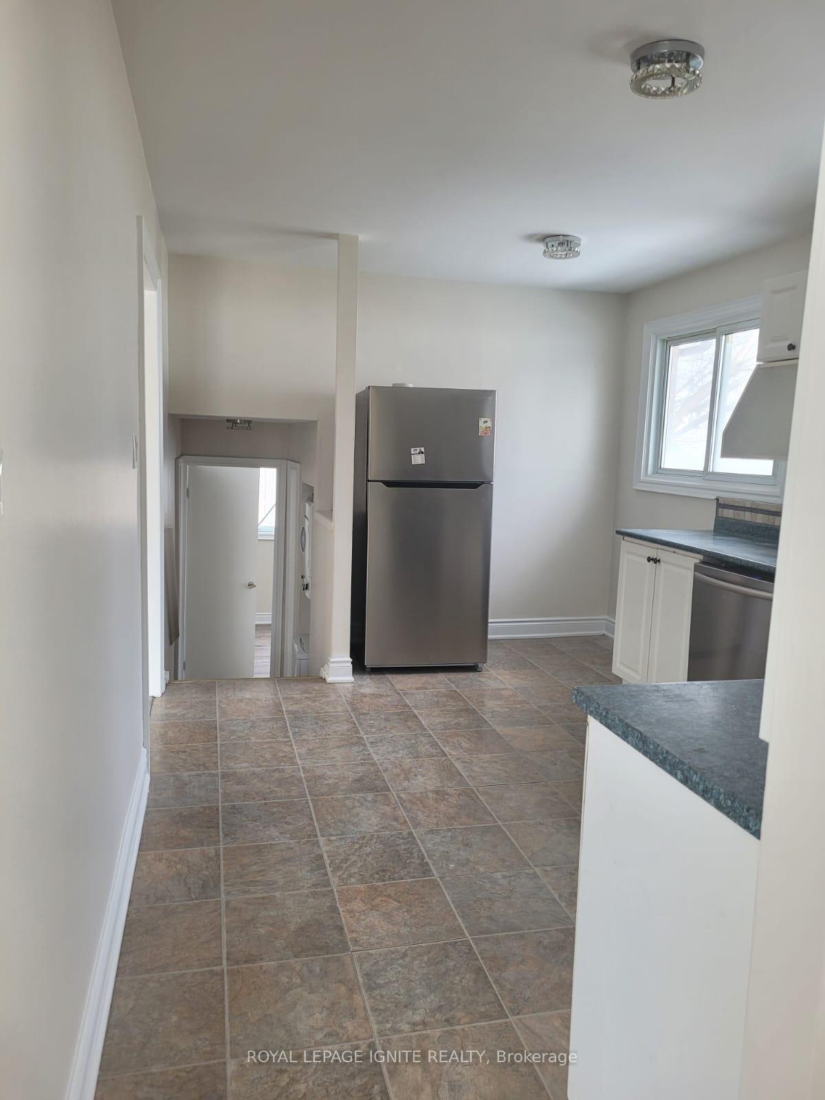Photo 7 of 26 Carberry Crescent, Brampton, Madoc — HOMEH