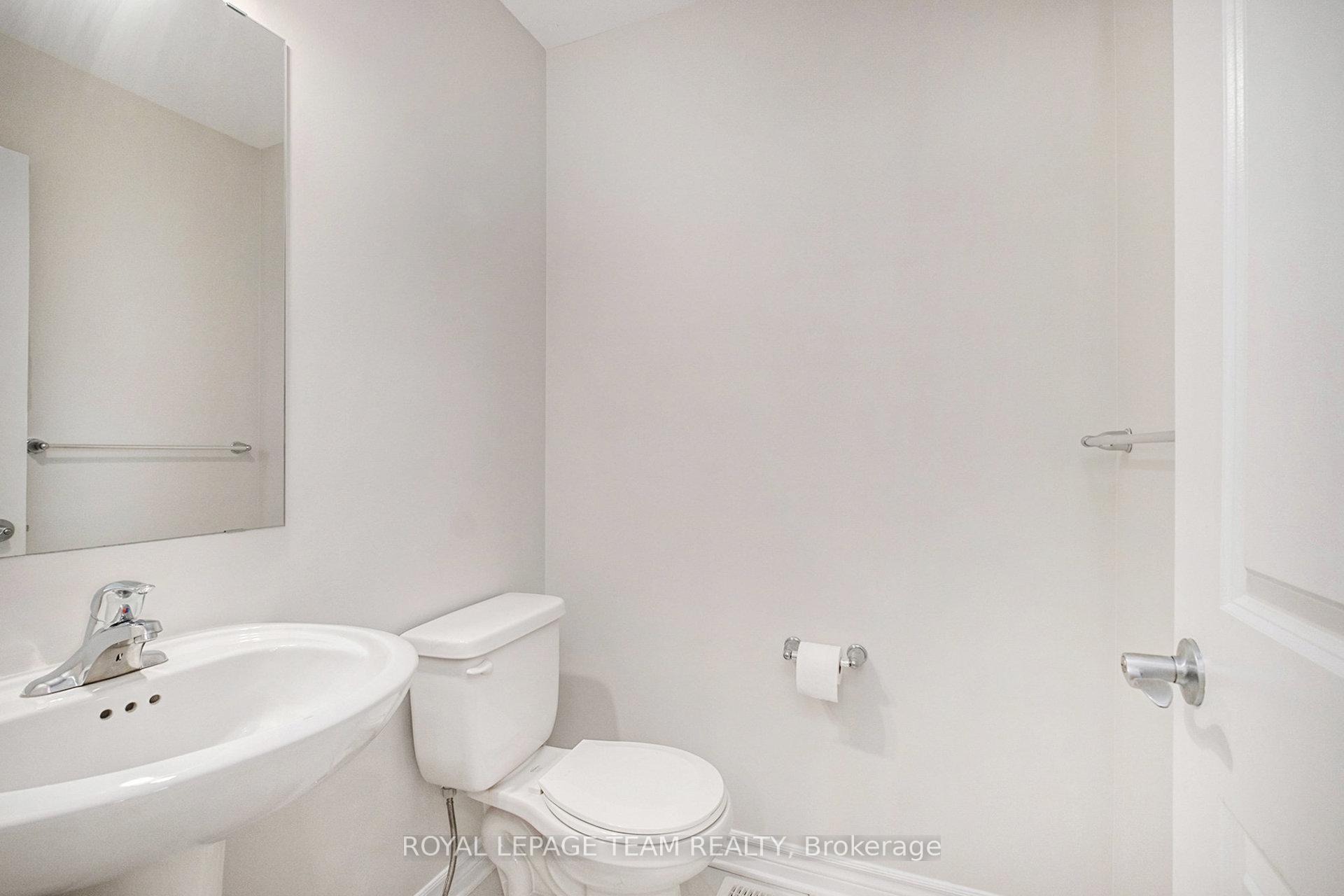 Photo 3 of 130 Wabikon Crescent, Ottawa, Blossom Park/Kemp Park/Findlay Creek — HOMEH