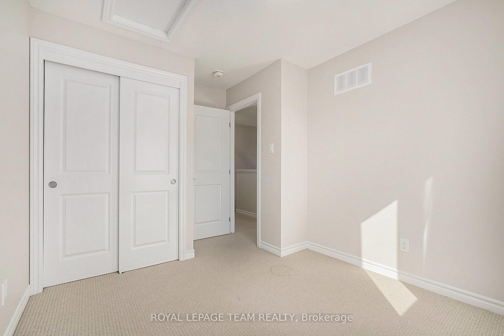 Photo 22 of 130 Wabikon Crescent, Ottawa, Blossom Park/Kemp Park/Findlay Creek — HOMEH