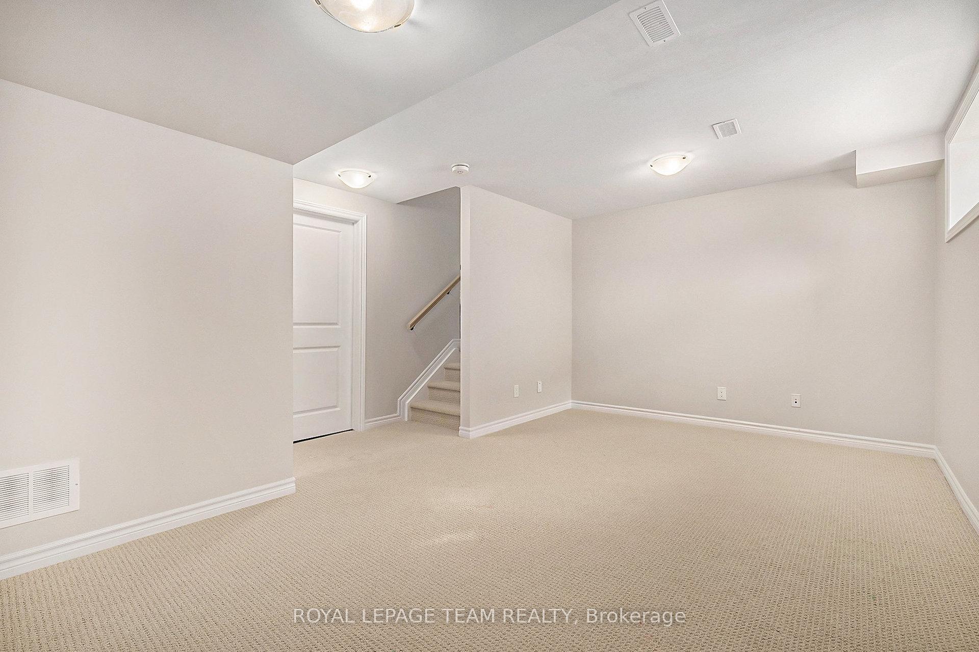 Photo 27 of 130 Wabikon Crescent, Ottawa, Blossom Park/Kemp Park/Findlay Creek — HOMEH