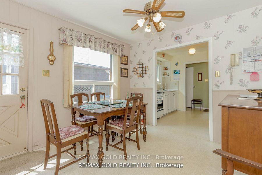 Photo 16 of 31 Fallingdale Crescent, Brampton, Southgate — HOMEH