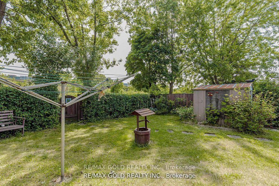 Photo 40 of 31 Fallingdale Crescent, Brampton, Southgate — HOMEH
