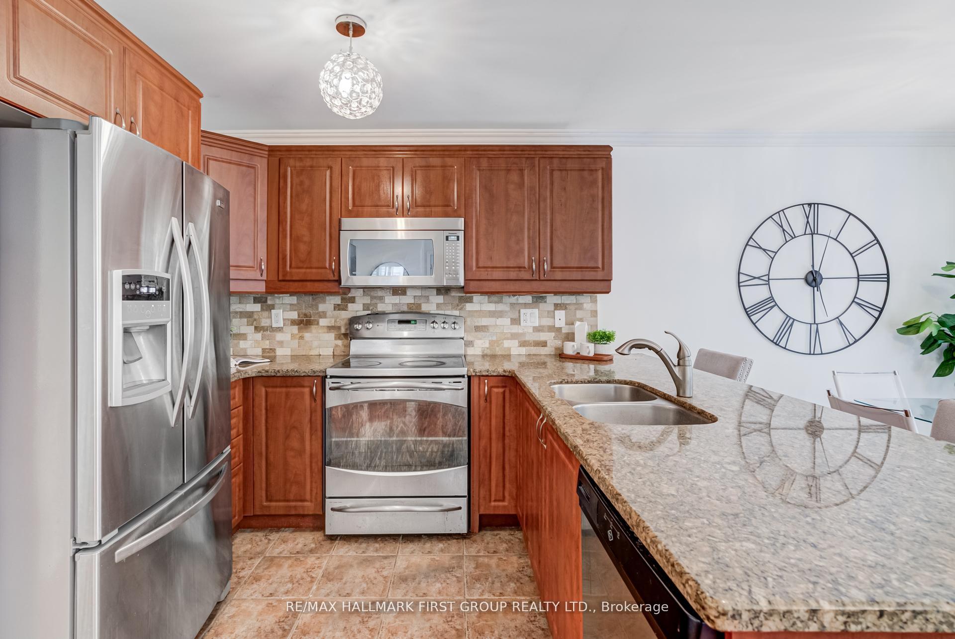 Photo 8 of 40 Galea Drive, Ajax, Central East — HOMEH