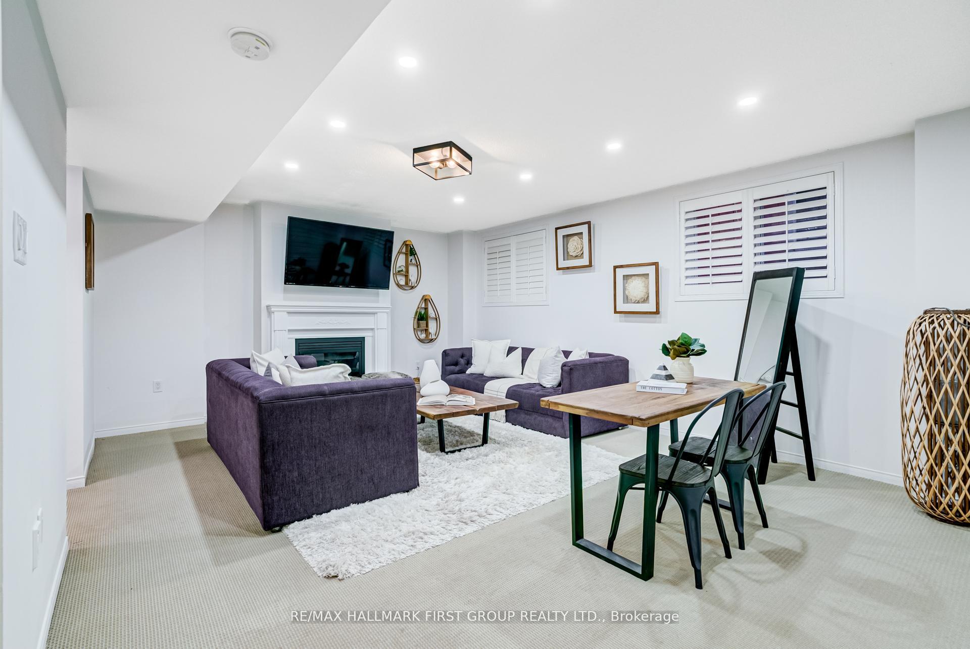 Photo 17 of 40 Galea Drive, Ajax, Central East — HOMEH