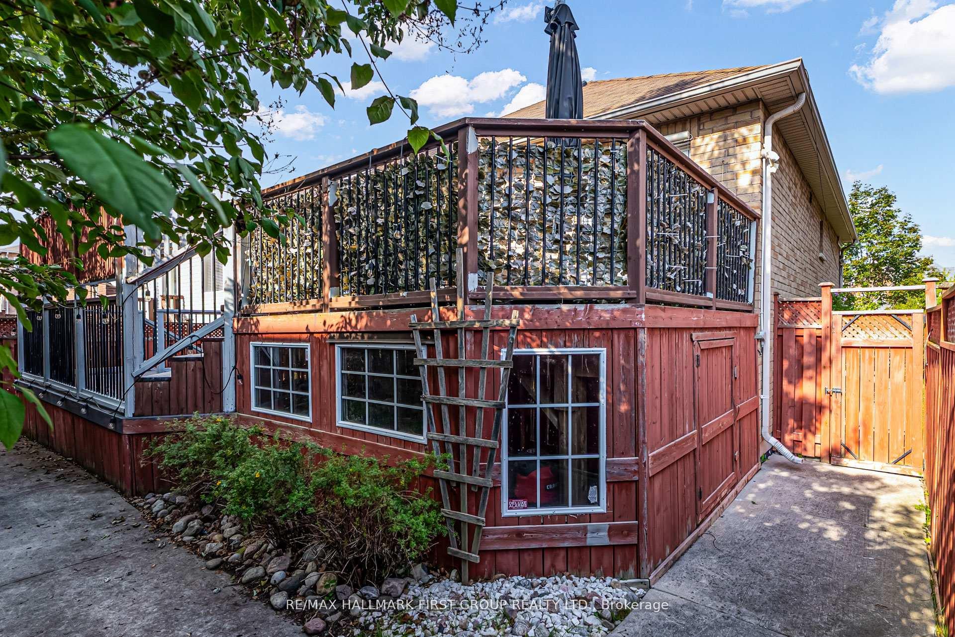 Photo 25 of 40 Galea Drive, Ajax, Central East — HOMEH