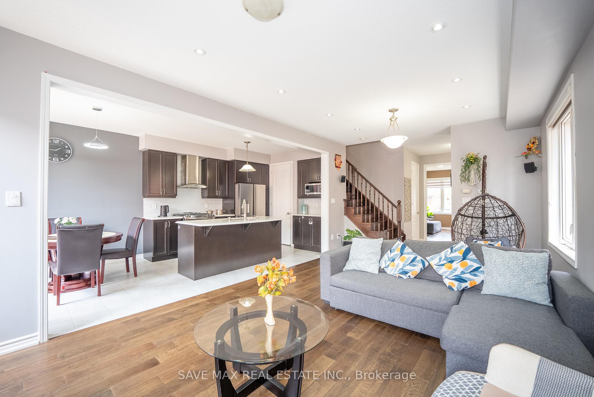 Photo 6 of 30 Polstar Road, Brampton, Northwest Brampton — HOMEH