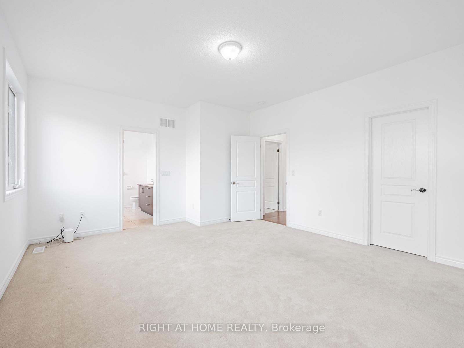 Photo 27 of 9 Lisson Crescent, Brampton, Credit Valley — HOMEH