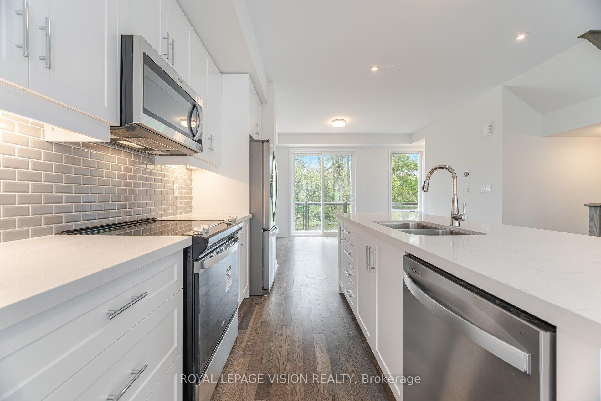 Photo 15 of 38 Folcroft Street, Brampton, Credit Valley — HOMEH